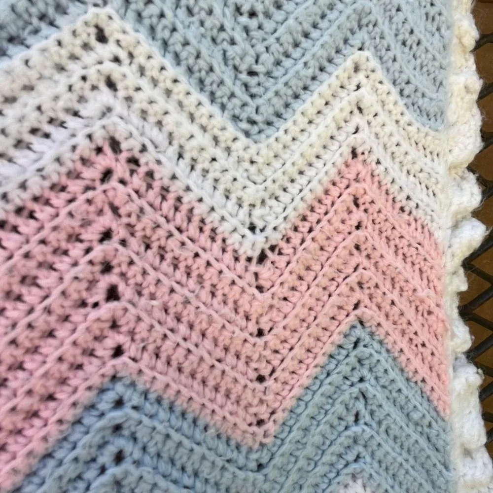 Hand Crochet Chevron Pink Blue White Baby Blanket with‎ Scalloped Edge 52